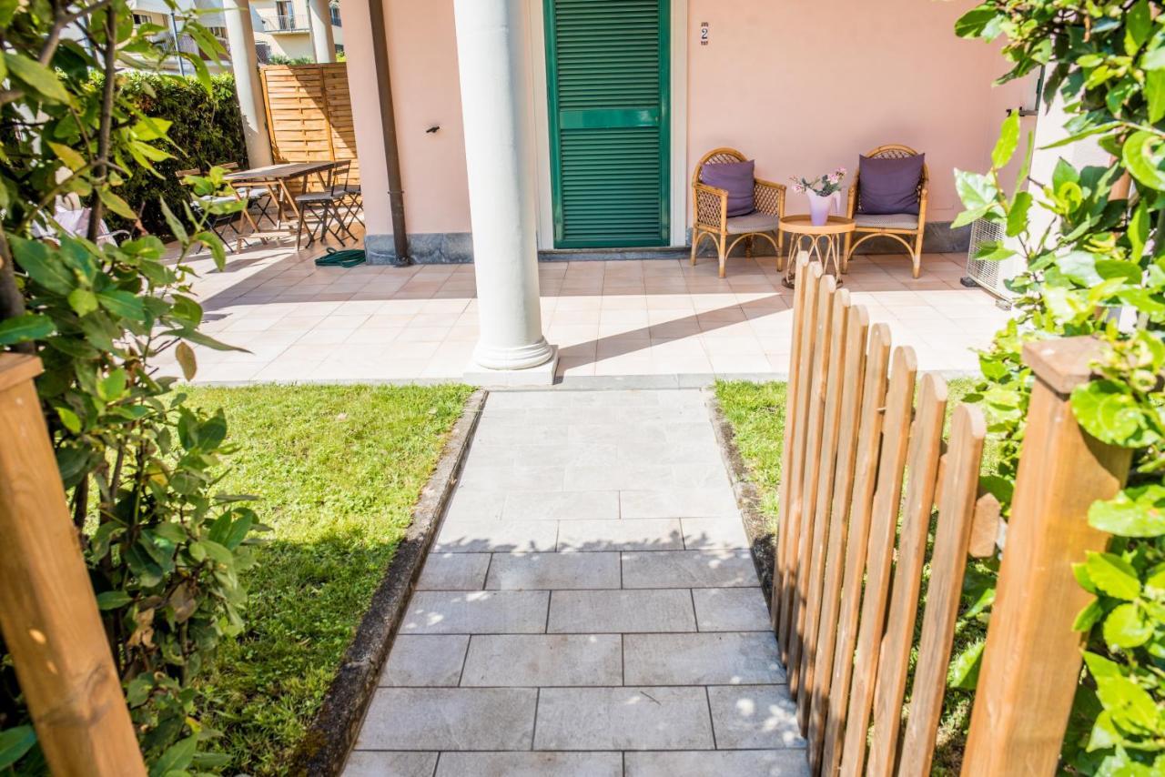 مارينا دي بييتراسانْت Riviera Residence المظهر الخارجي الصورة