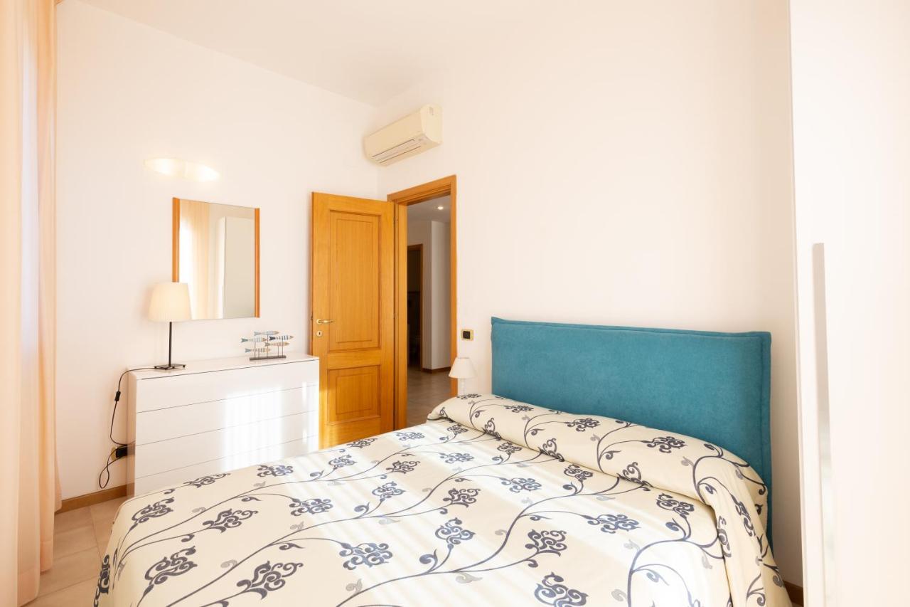 مارينا دي بييتراسانْت Riviera Residence المظهر الخارجي الصورة
