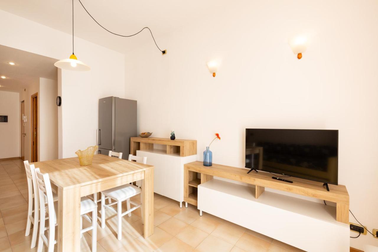 مارينا دي بييتراسانْت Riviera Residence المظهر الخارجي الصورة