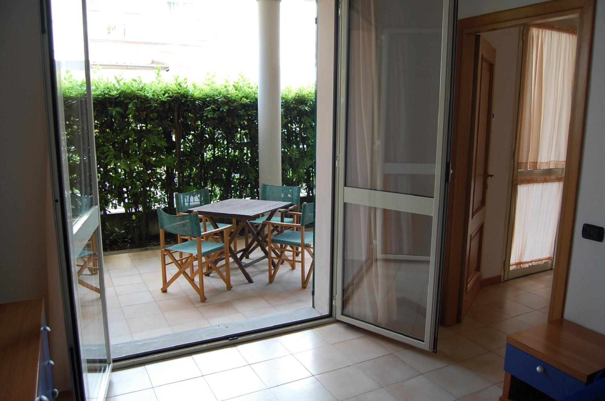 مارينا دي بييتراسانْت Riviera Residence الغرفة الصورة
