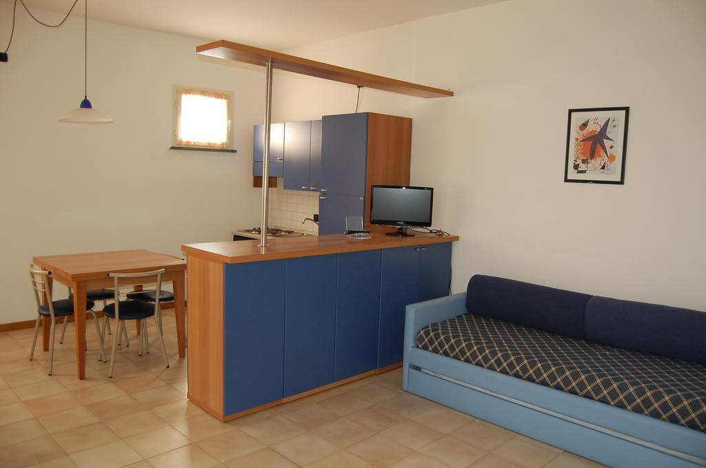 مارينا دي بييتراسانْت Riviera Residence المظهر الخارجي الصورة