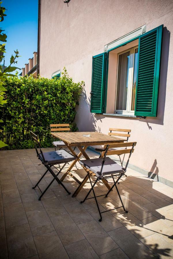 مارينا دي بييتراسانْت Riviera Residence المظهر الخارجي الصورة