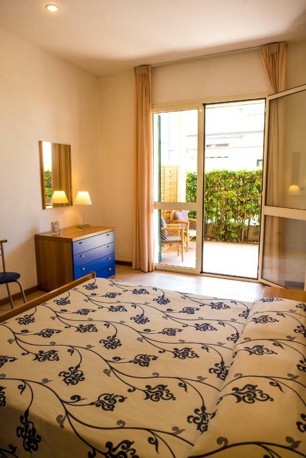 مارينا دي بييتراسانْت Riviera Residence المظهر الخارجي الصورة
