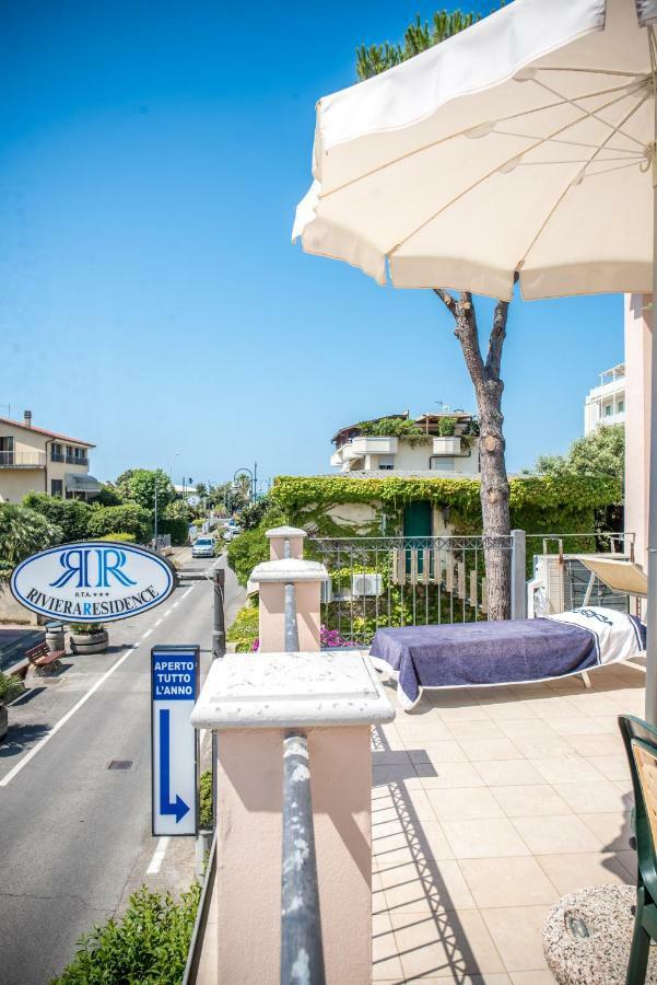مارينا دي بييتراسانْت Riviera Residence المظهر الخارجي الصورة